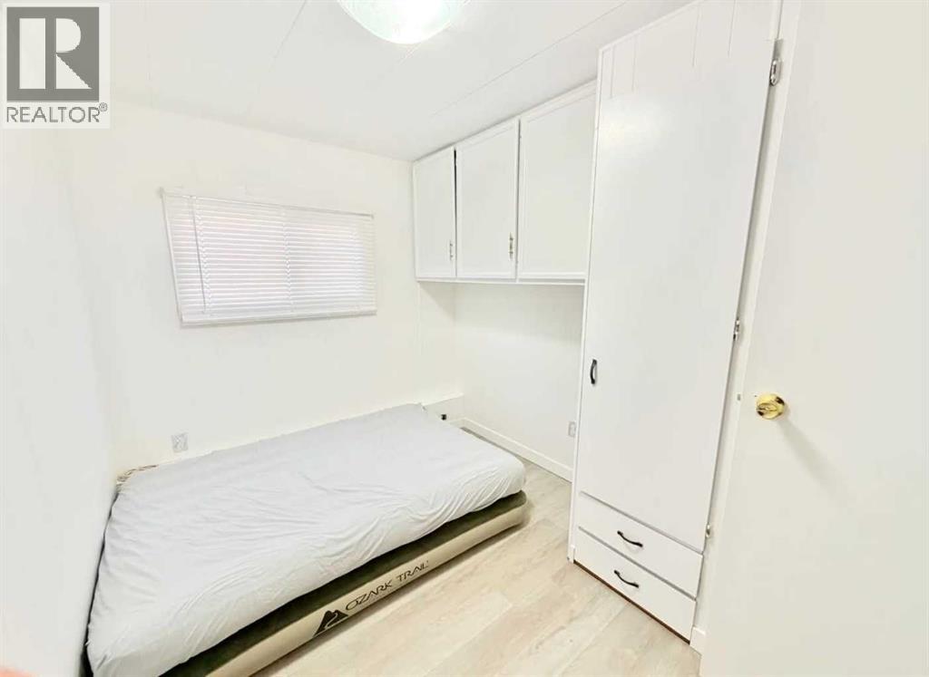 18, 2300 13 Street N - 2