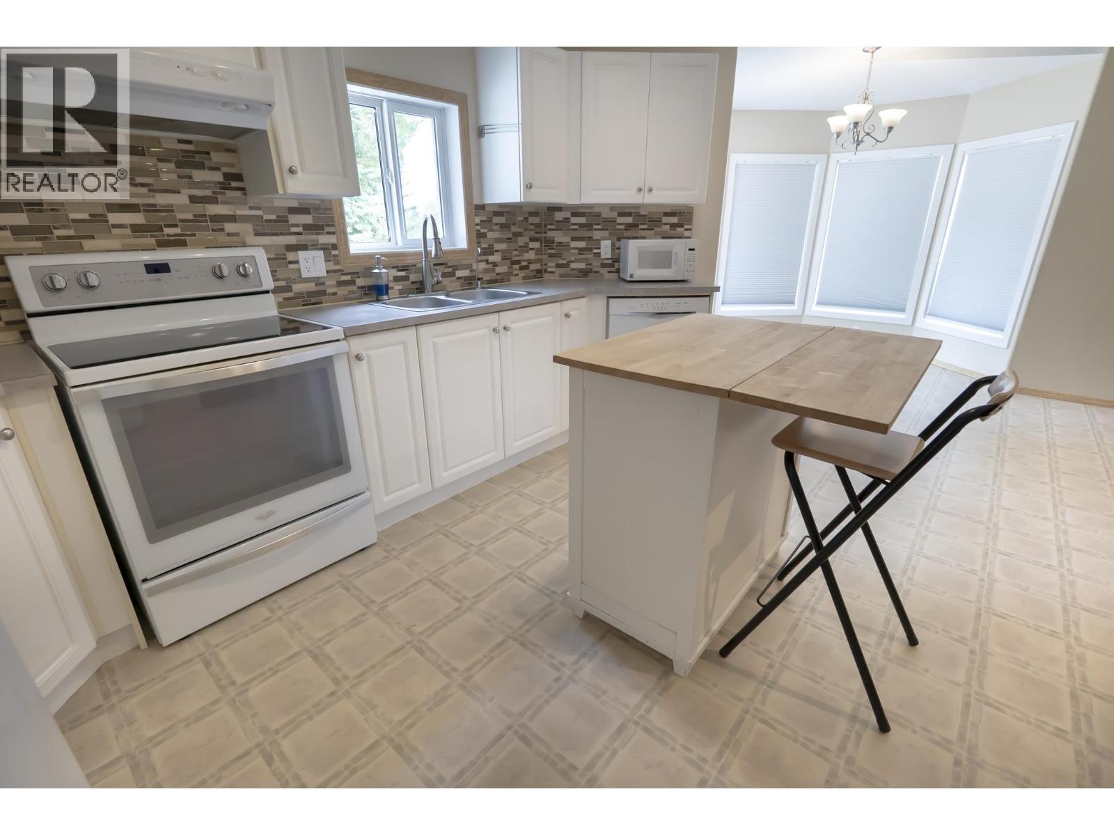 3620 ERICKSON ROAD - 7