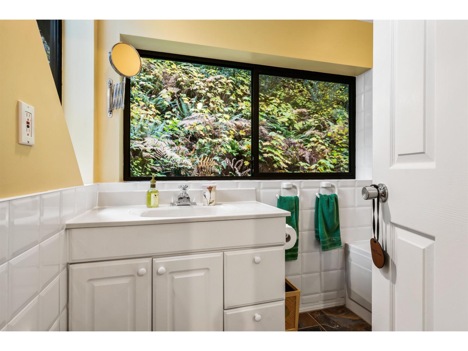6326 ROCKWELL DRIVE, Harrison Lake, Harrison Hot Springs