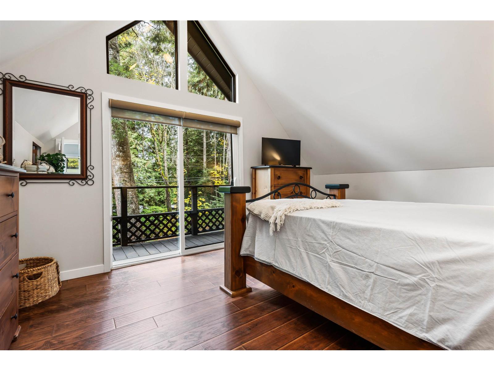 6326 ROCKWELL DRIVE, Harrison Lake, Harrison Hot Springs