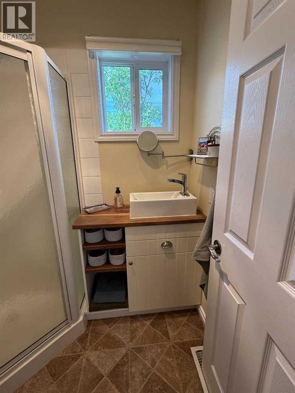 4920 51 Avenue - Photo 20