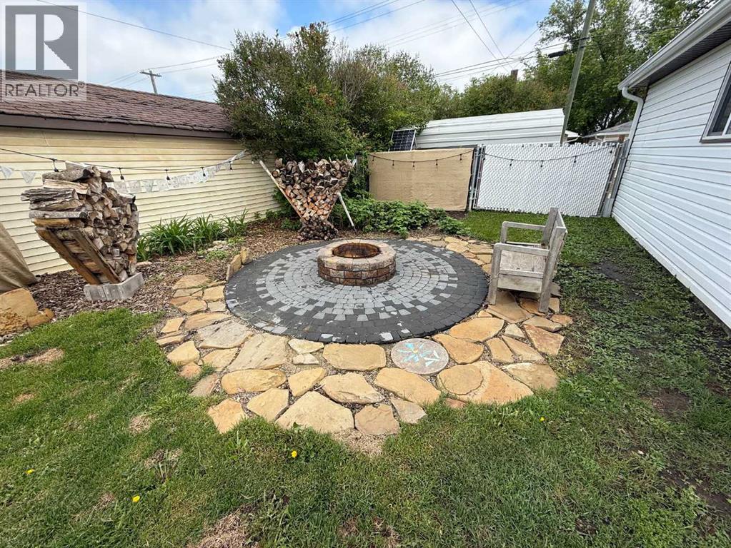 4920 51 Avenue - Photo 41