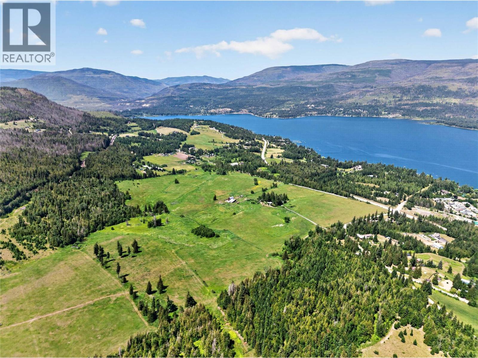 870 Dilworth Road - Image 12