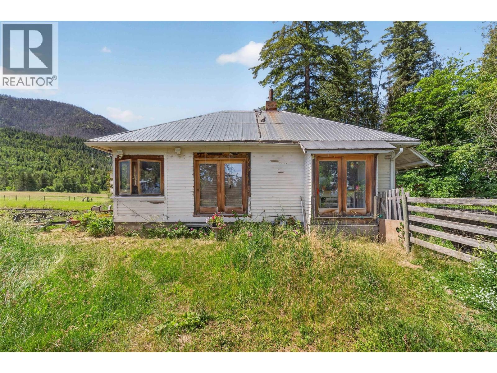 870 Dilworth Road - Image 32