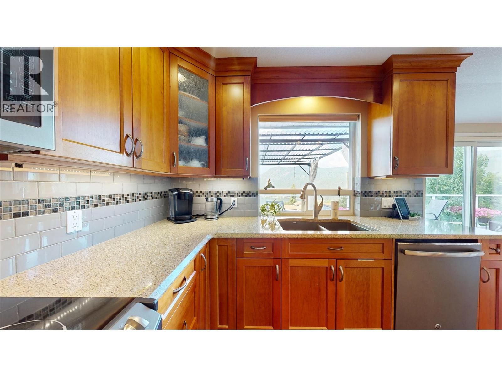 2595 Golf Course Drive - Image 17