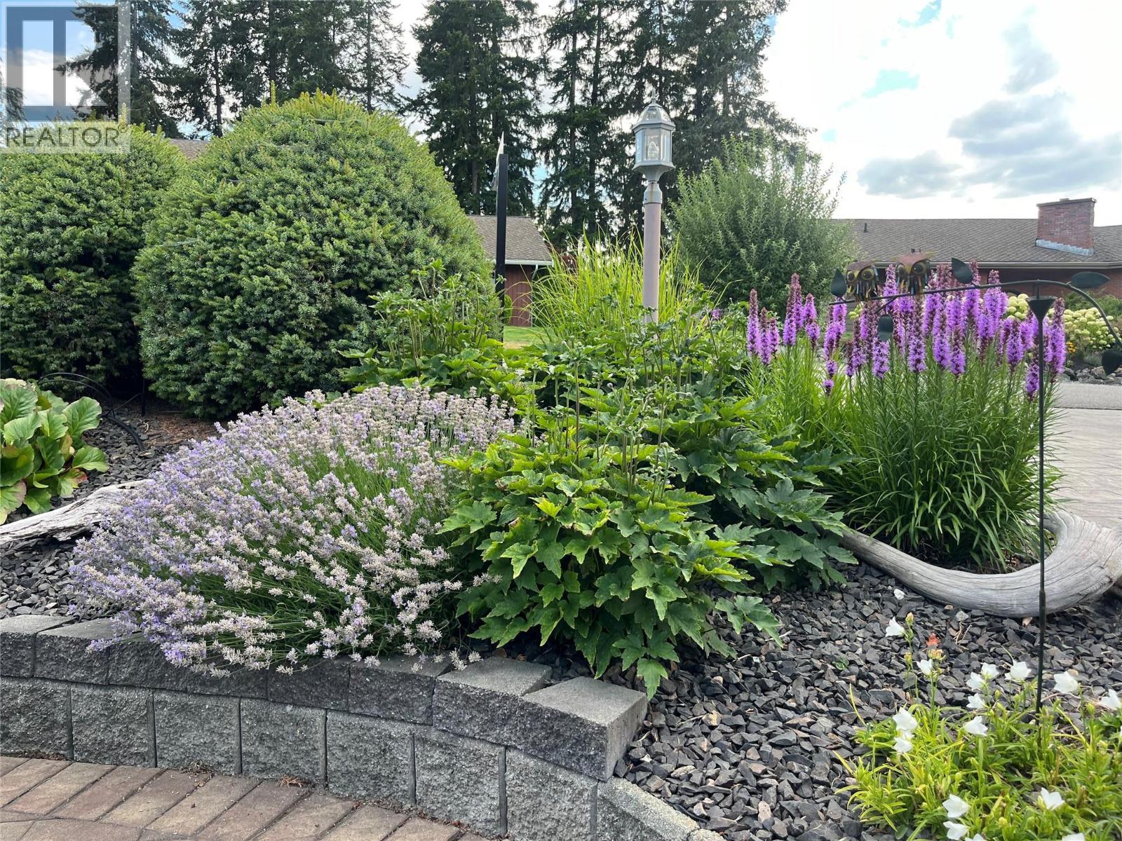 2595 Golf Course Drive - 38