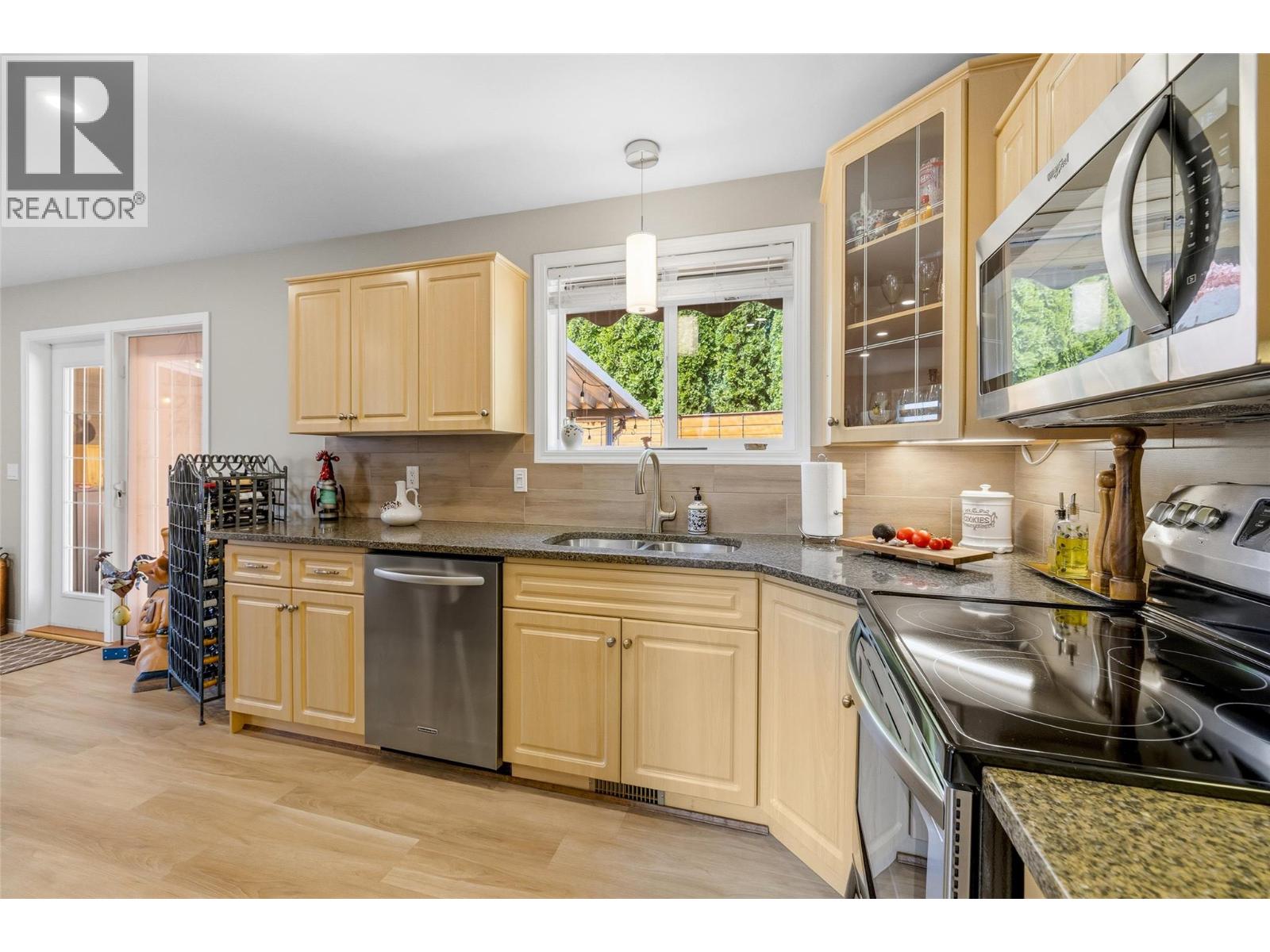 2208 Mimosa Drive - 18