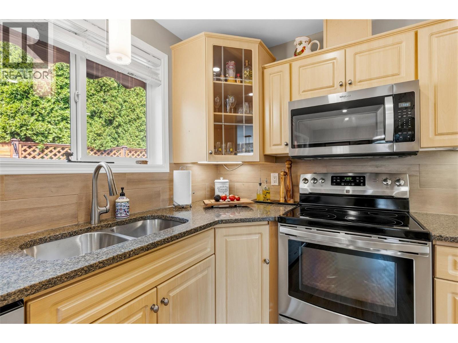 2208 Mimosa Drive - 16