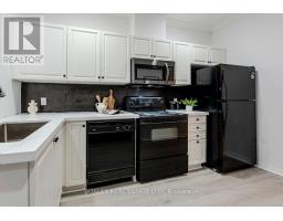 110 - 600 Eglinton Avenue E, Toronto, ON M4P1P3 Photo 11
