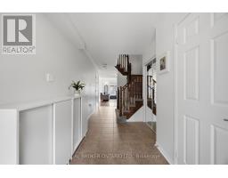 Foyer - 86 Coleridge Drive, Newmarket, ON L3X2T5 Photo 6