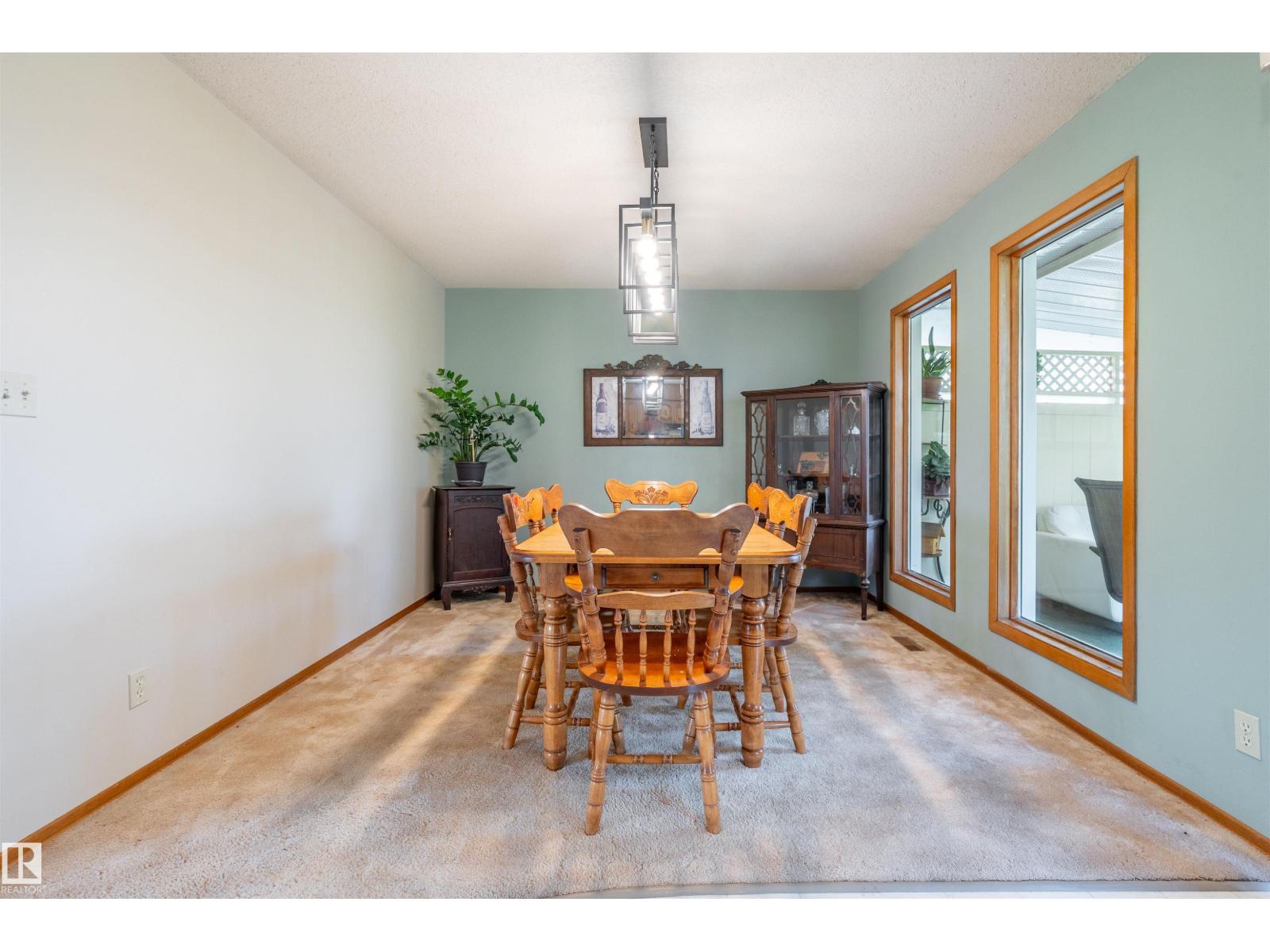 5825 52 ST - Image 16