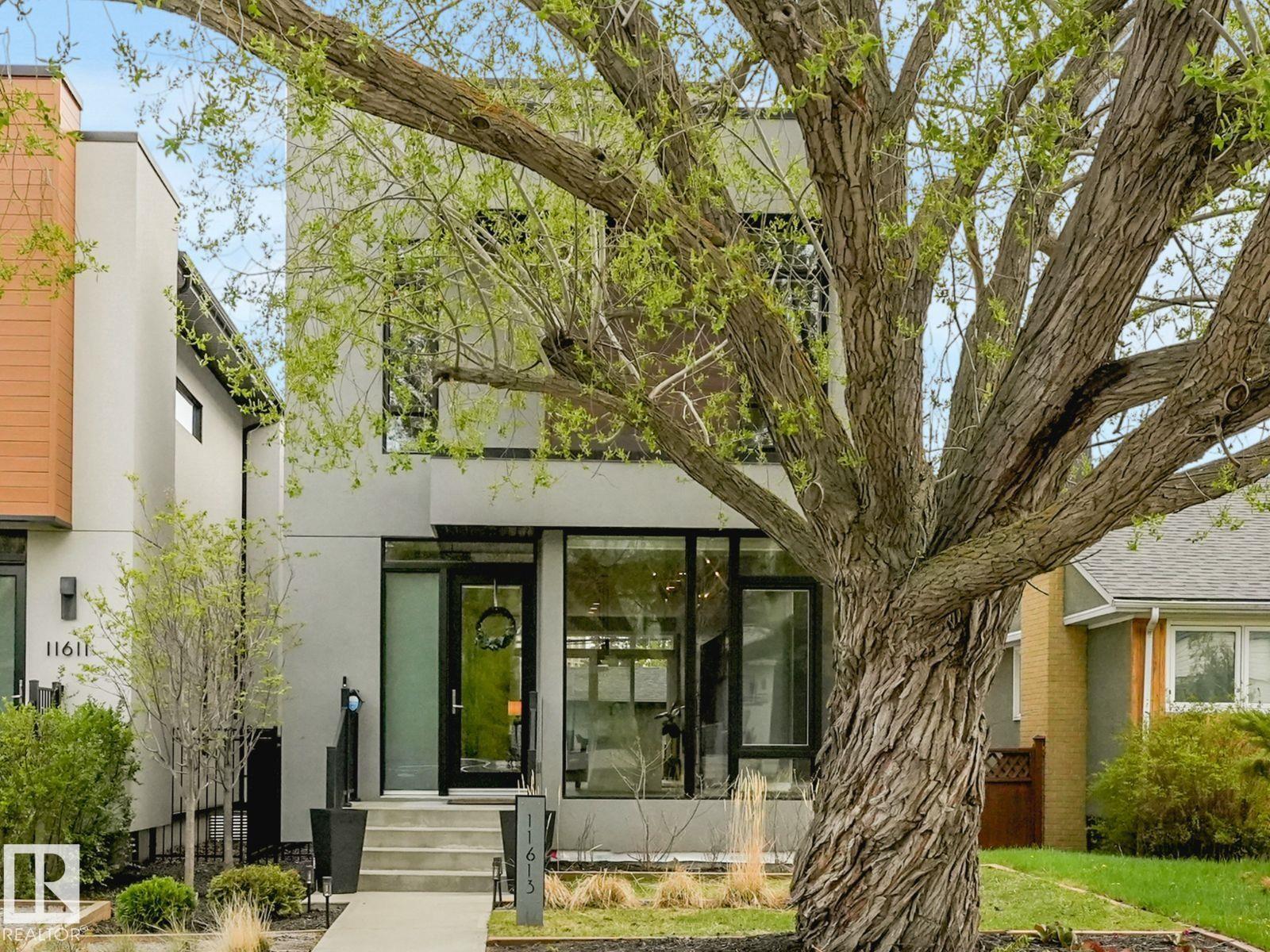 11613 72 AV NW - 1