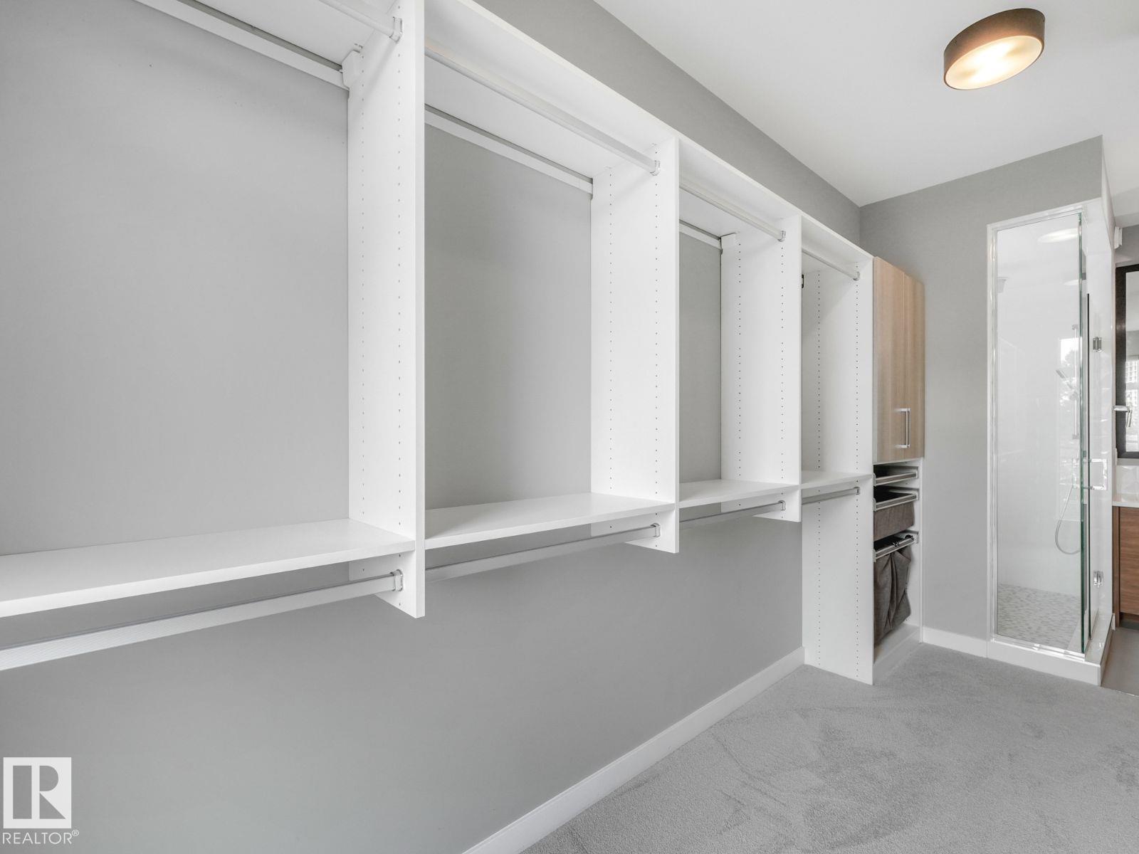 11613 72 AV NW - 10