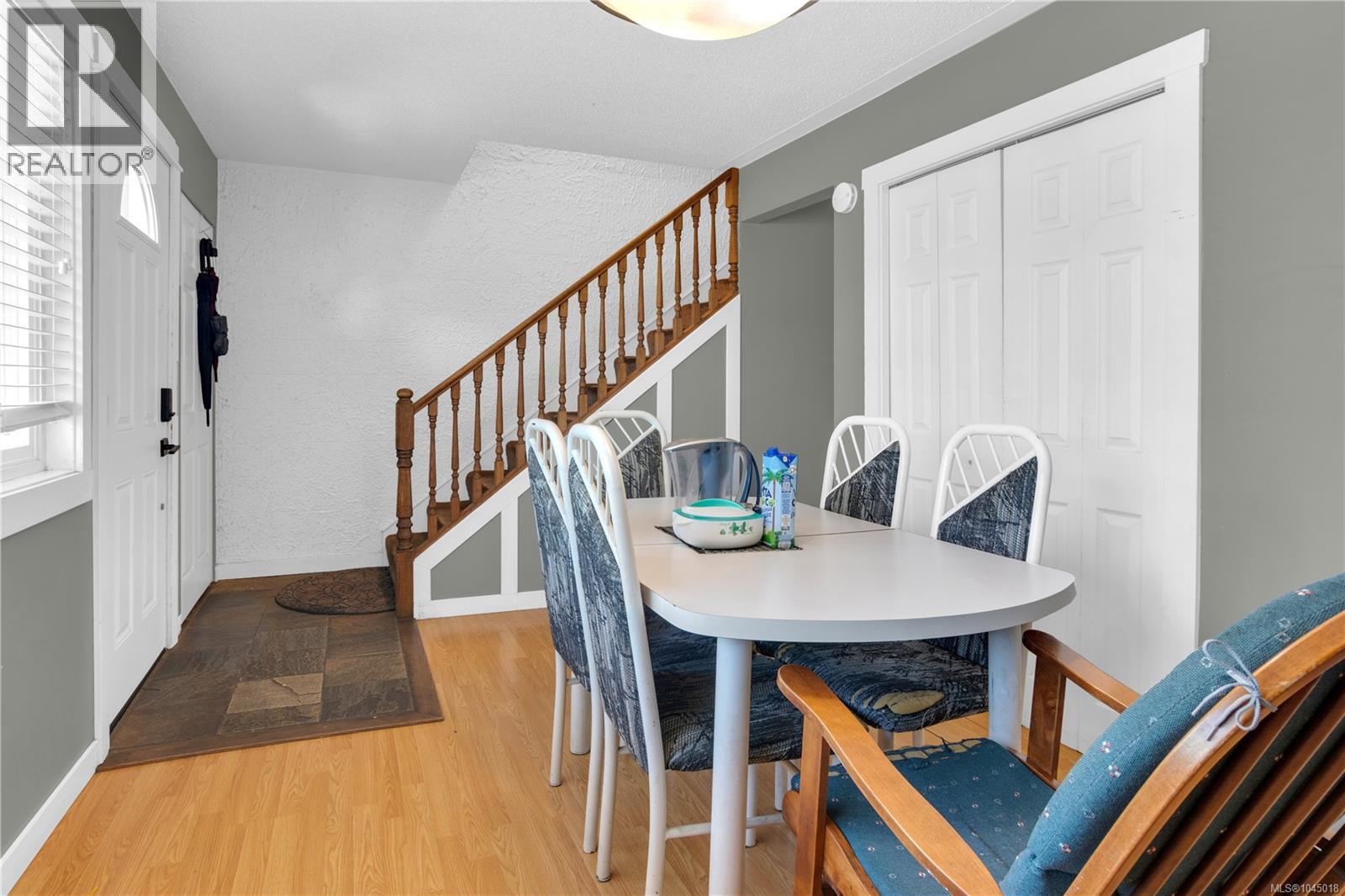 #31 285 Harewood Rd - Image 3