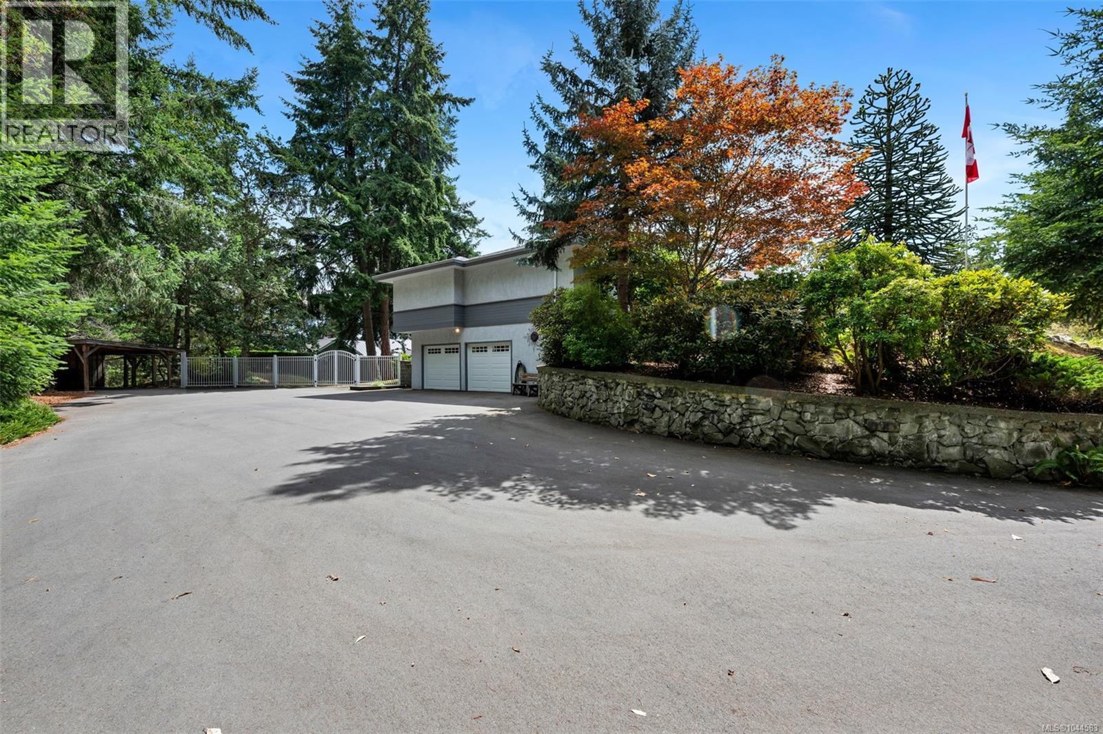 949 Pacific Pl - Image 31