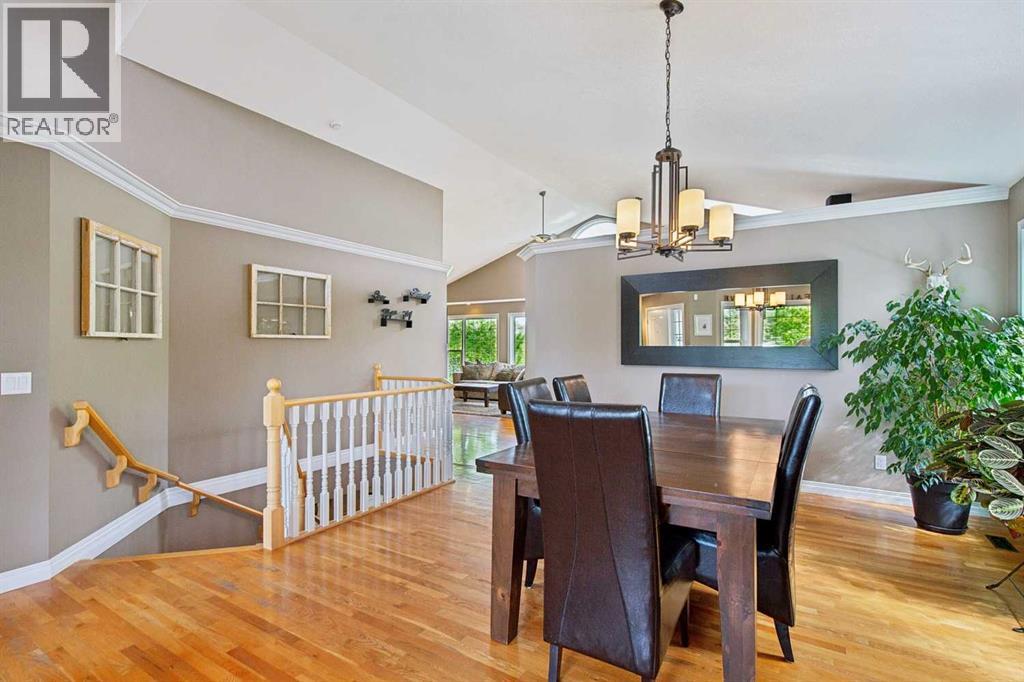 8816 48 Avenue - 3