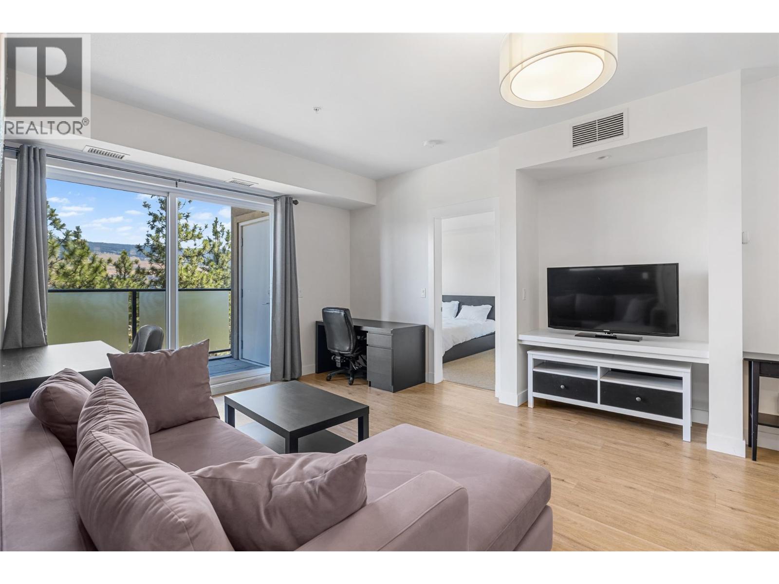 #104 985 Academy Way - Image 8