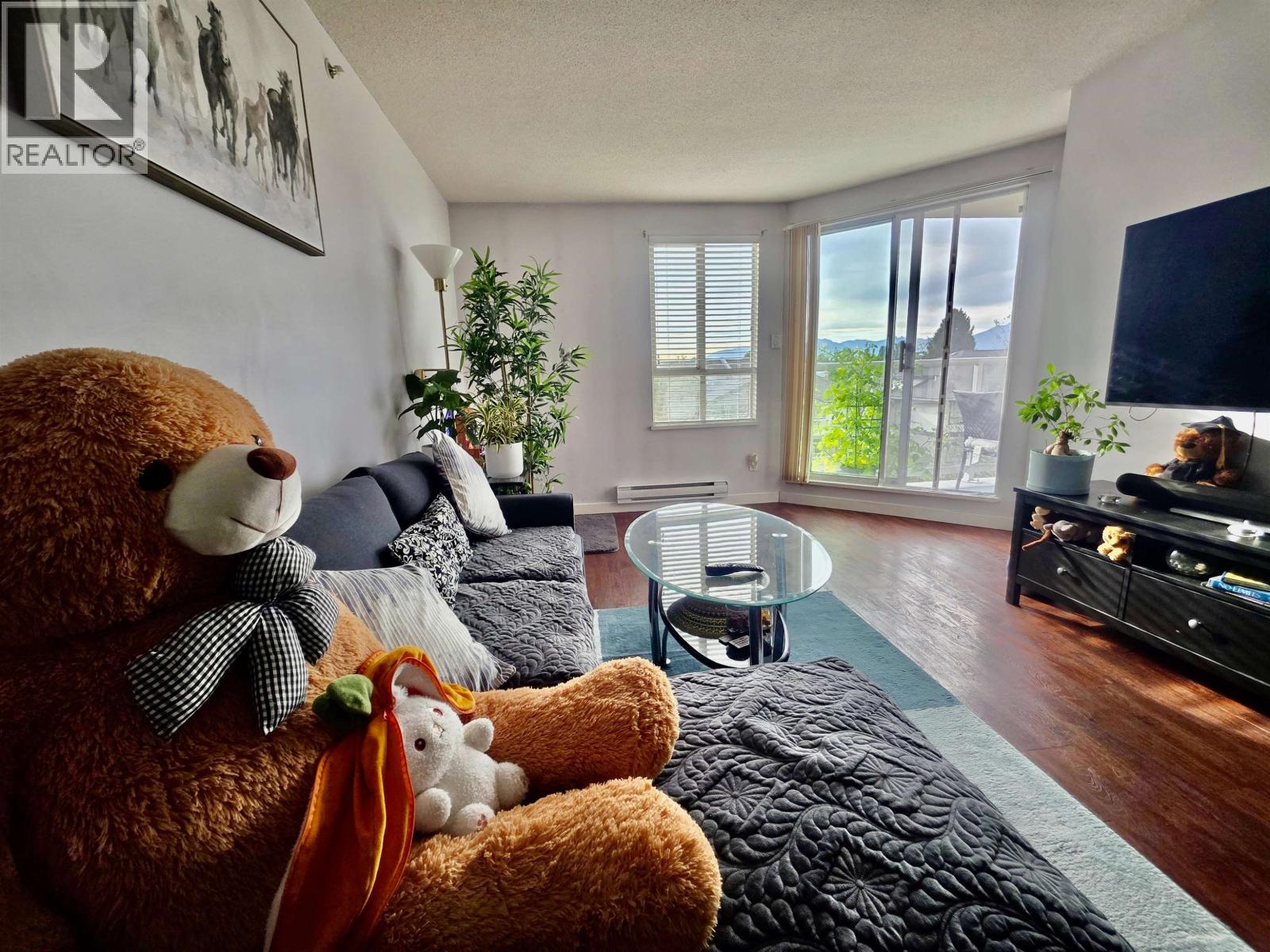 607 3455 ASCOT PLACE, Vancouver — photo 3