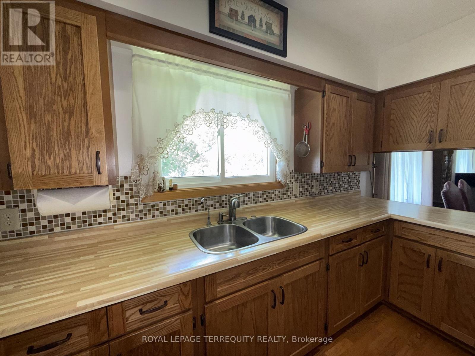 471 COUNTY RD 38 - 11