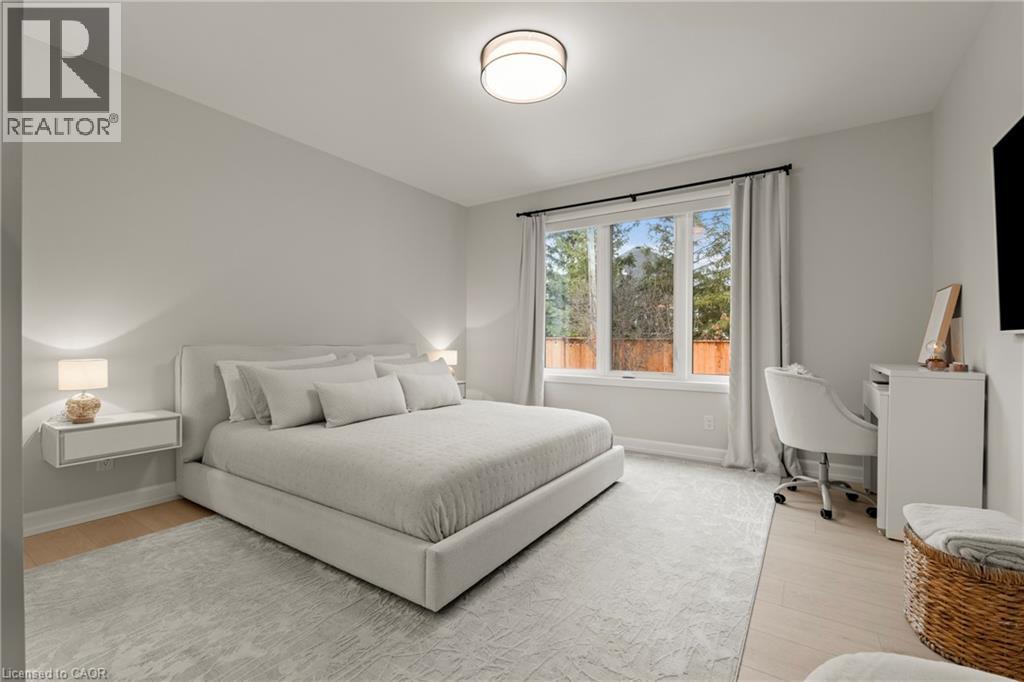 27 MAPLE LEAF Avenue S - 17