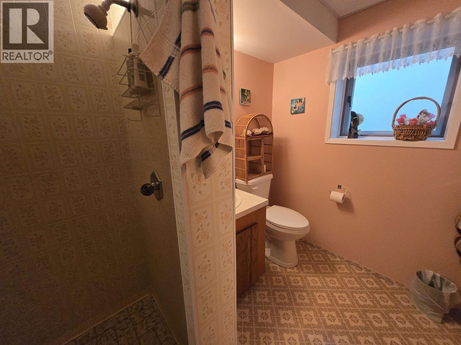 575 HARCOURT AVENUE - Image 11