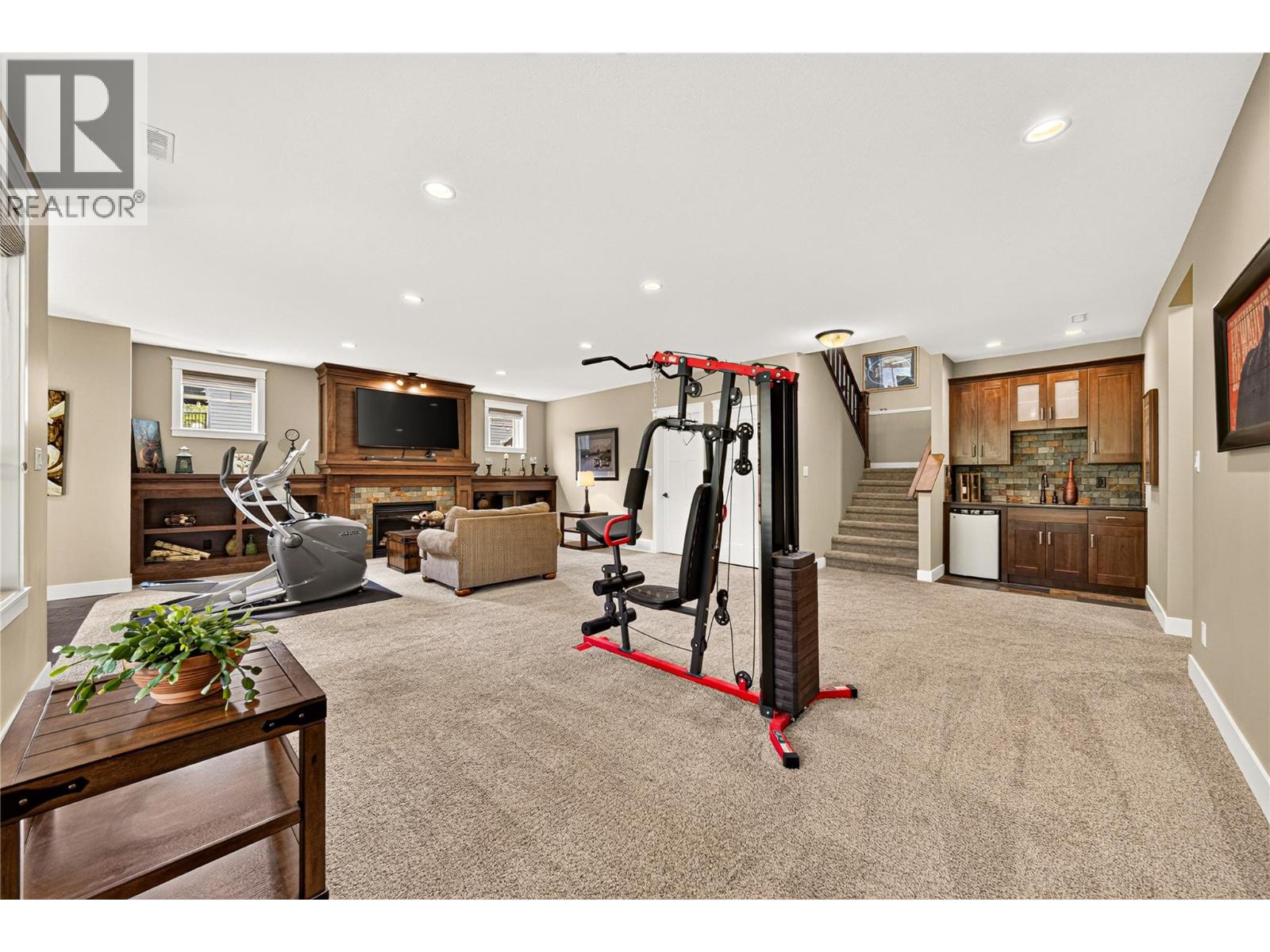 2104 WHISKEY JACK Drive, Sparwood