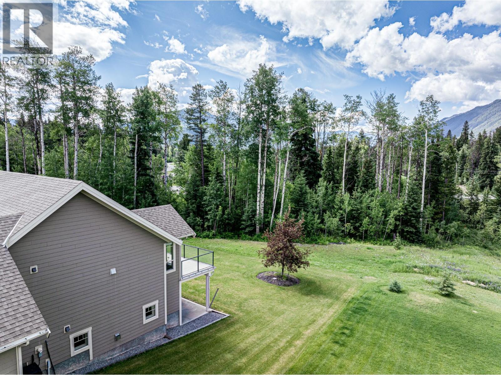 2104 WHISKEY JACK Drive, Sparwood