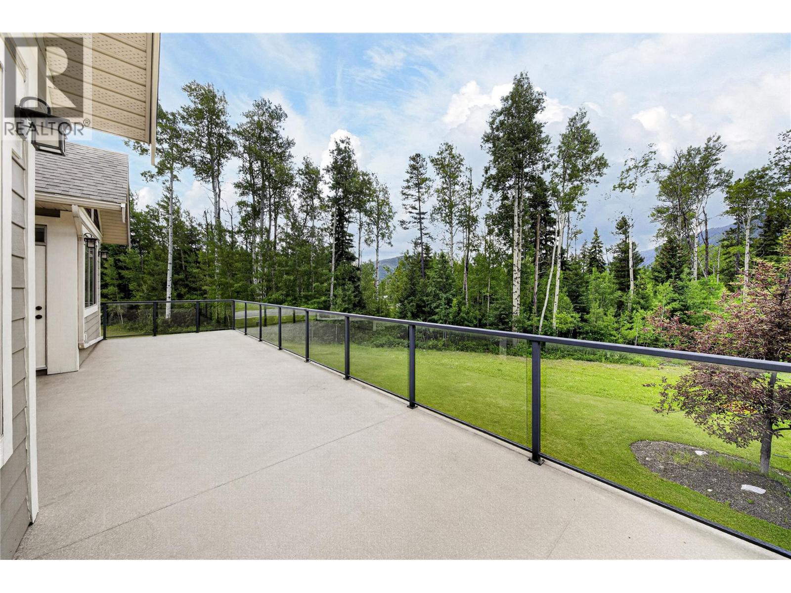 2104 WHISKEY JACK Drive, Sparwood