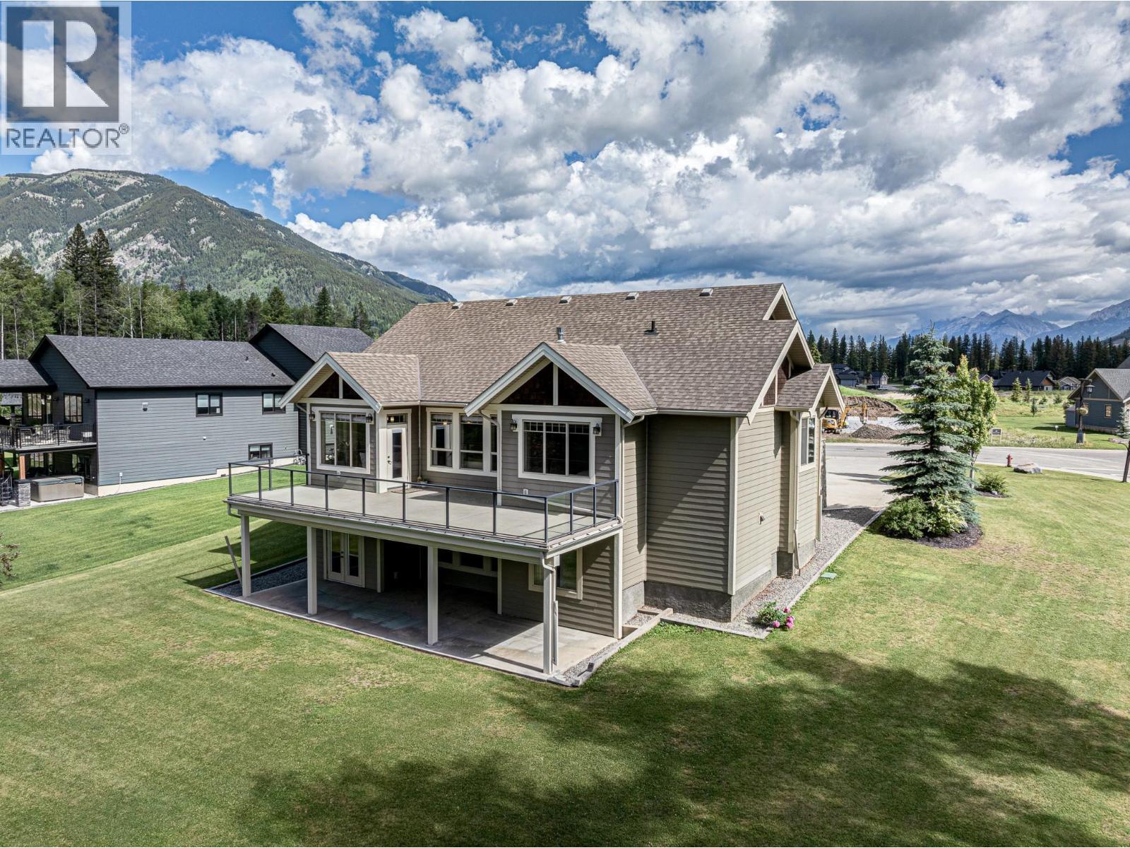 2104 WHISKEY JACK Drive, Sparwood