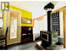 374 Halibut Hill Rd, Mudge Island, BC V0V0V0 Photo 11