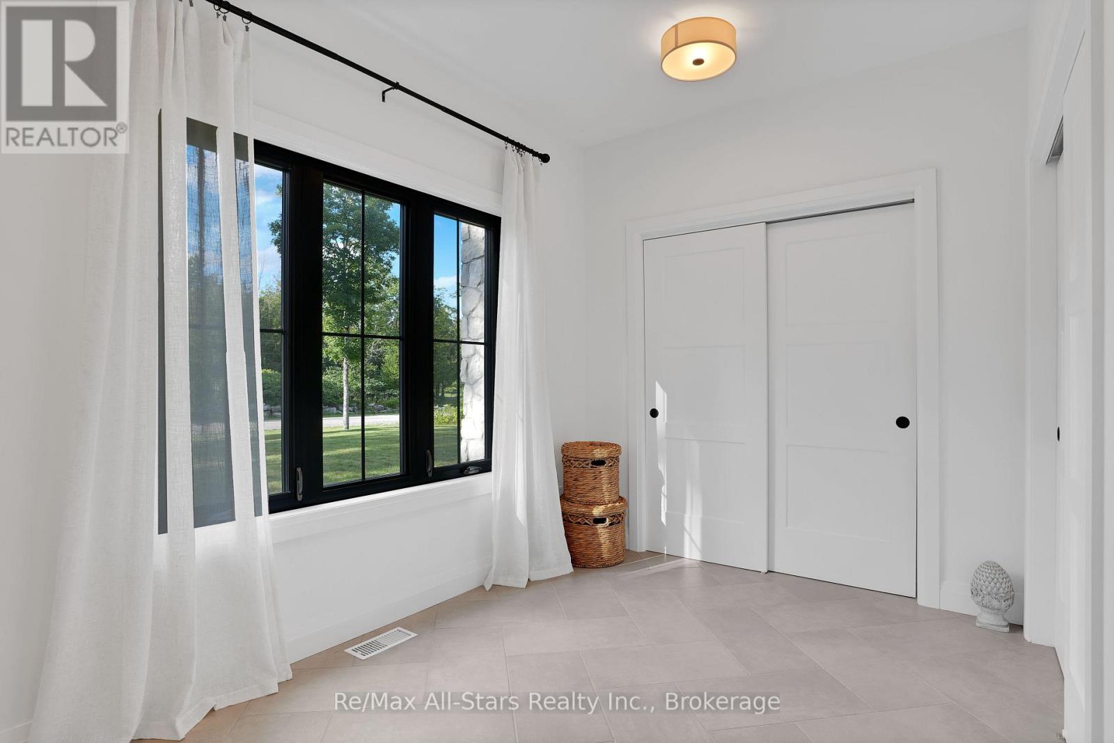 210 WHITE VALLEY ROAD - Image 16