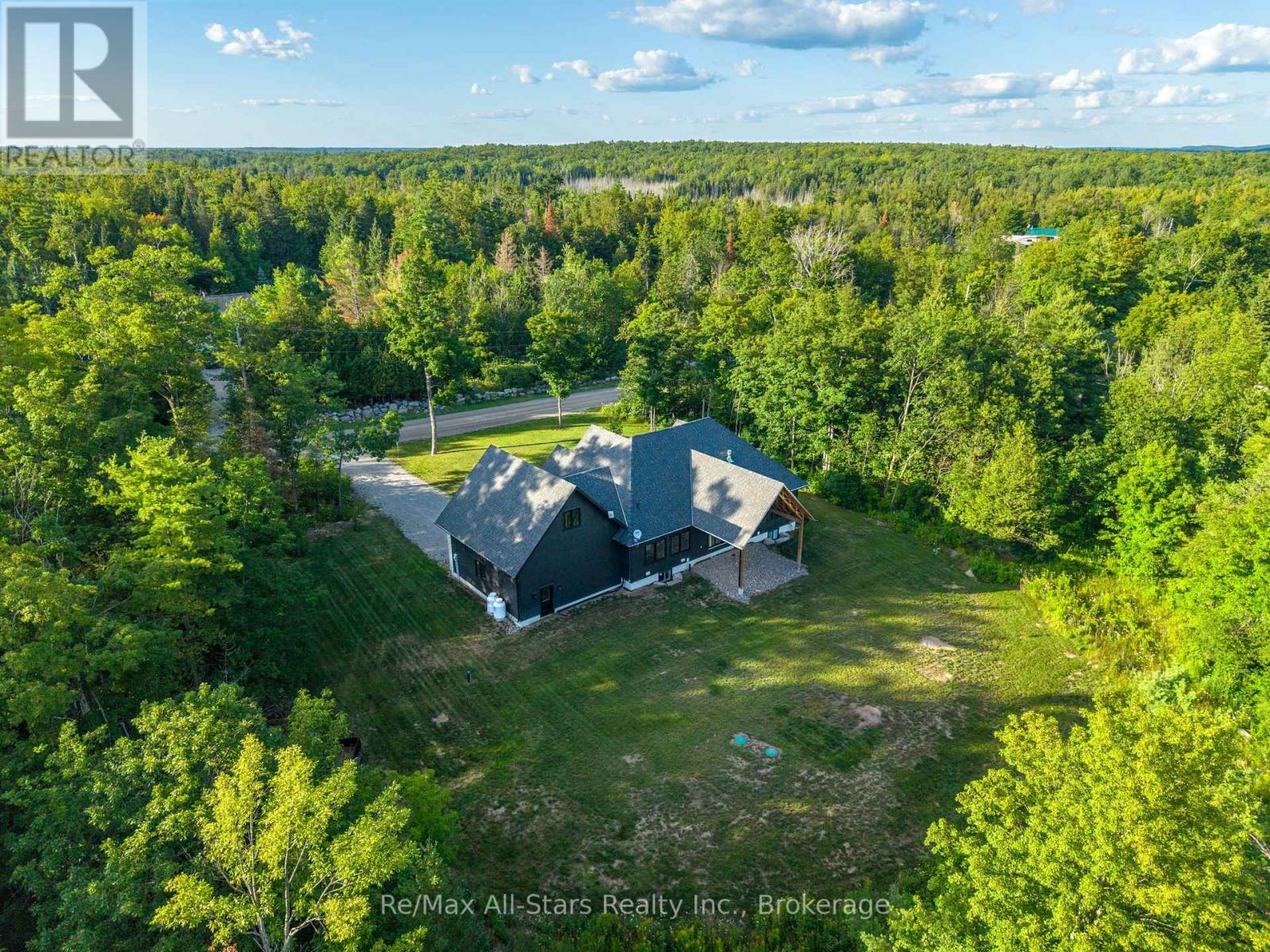 210 WHITE VALLEY ROAD - Image 26