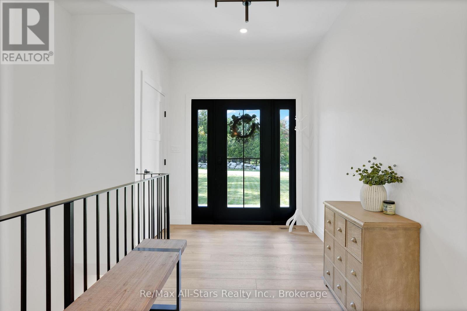 210 WHITE VALLEY ROAD - Image 3