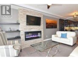 813 - 240 Villagewalk Boulevard, London North, ON N6G0P6 Photo 8