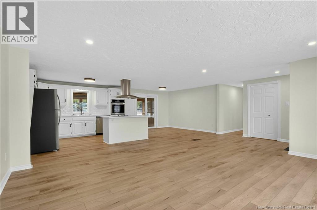 125 Evangeline Street - 5