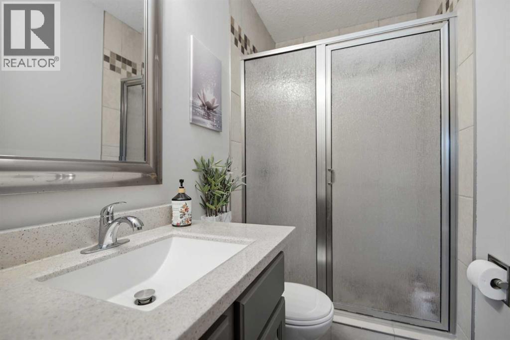 92 Mccullough Crescent - Photo 22
