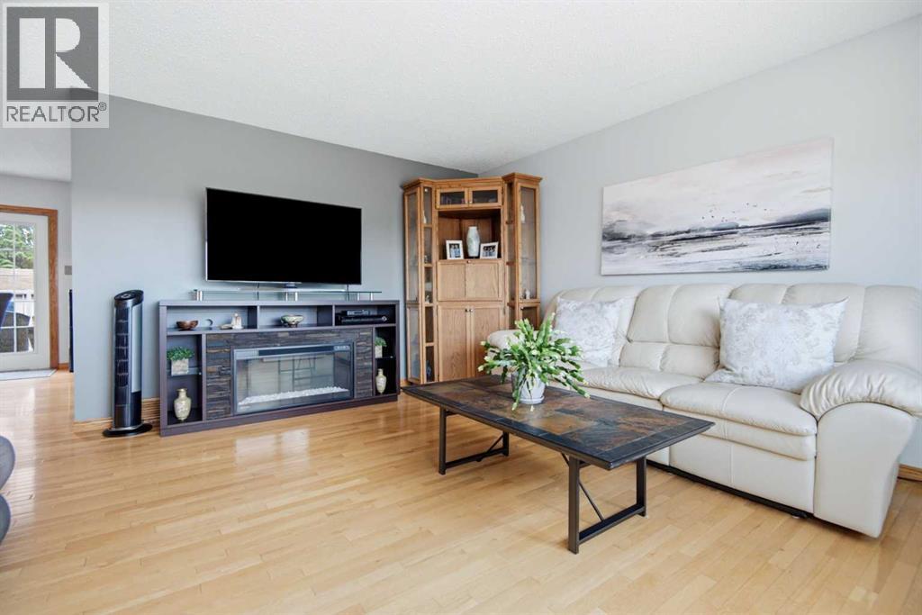 92 Mccullough Crescent - 7