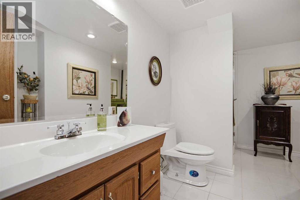92 Mccullough Crescent - Photo 36