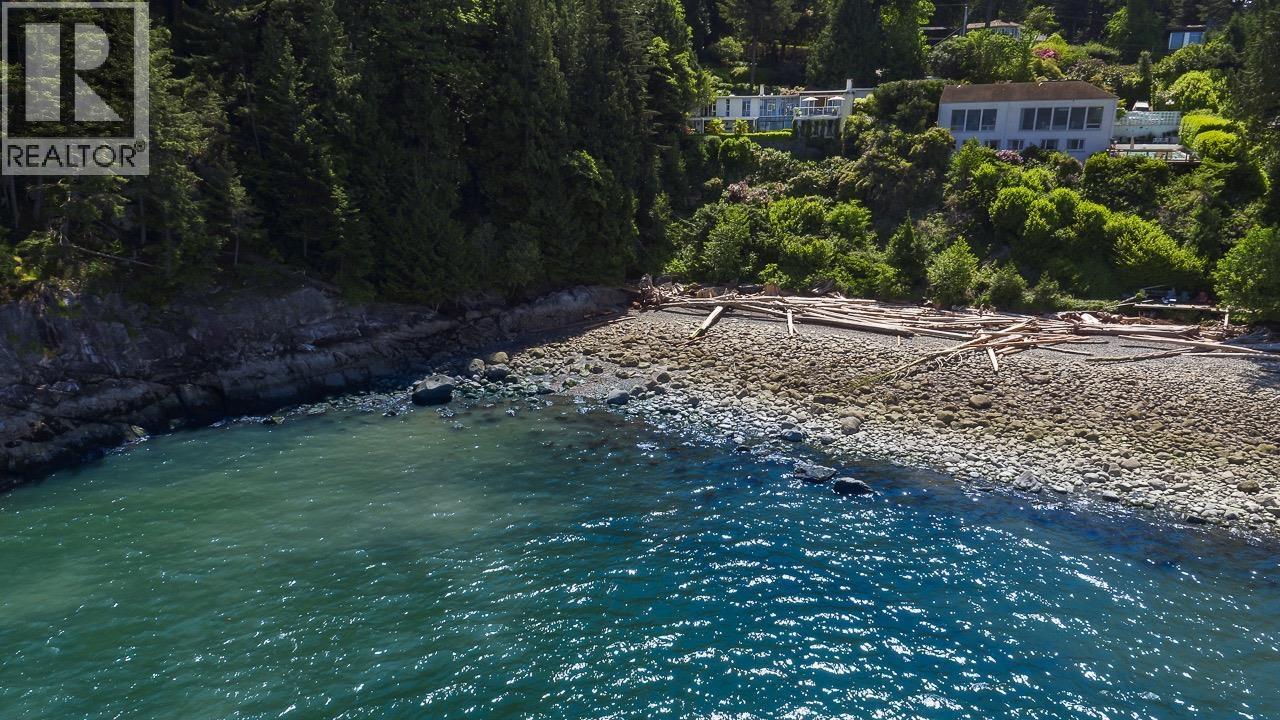 7145 CLIFF ROAD, West Vancouver