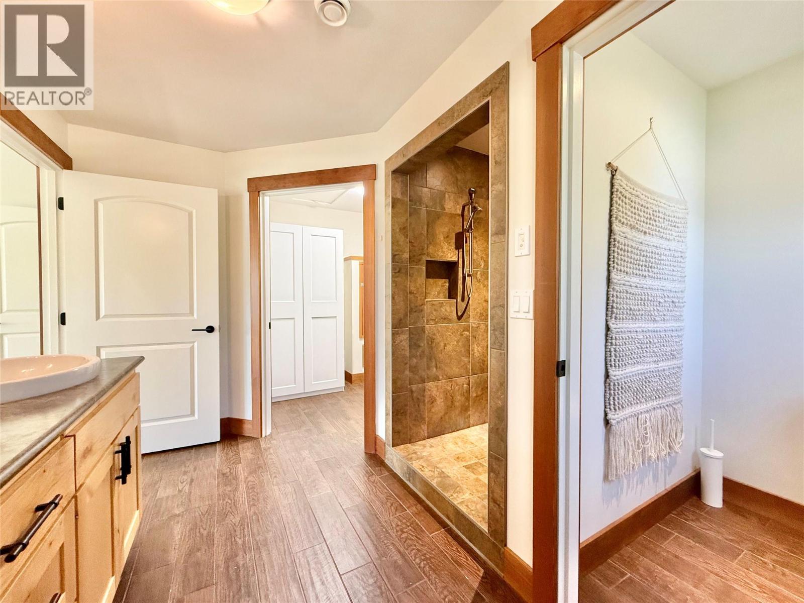 8170 Plotnikoff Road - Image 23