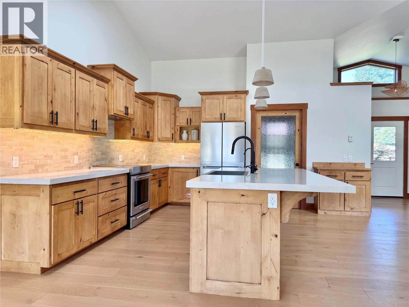 8170 Plotnikoff Road - Image 13