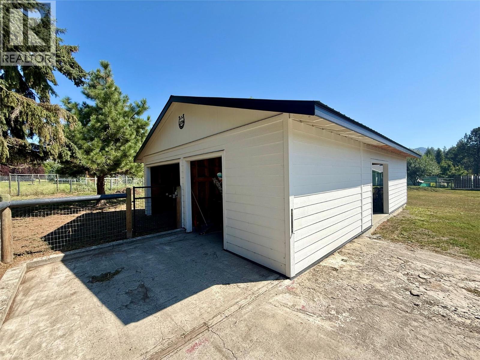 8170 Plotnikoff Road - 54
