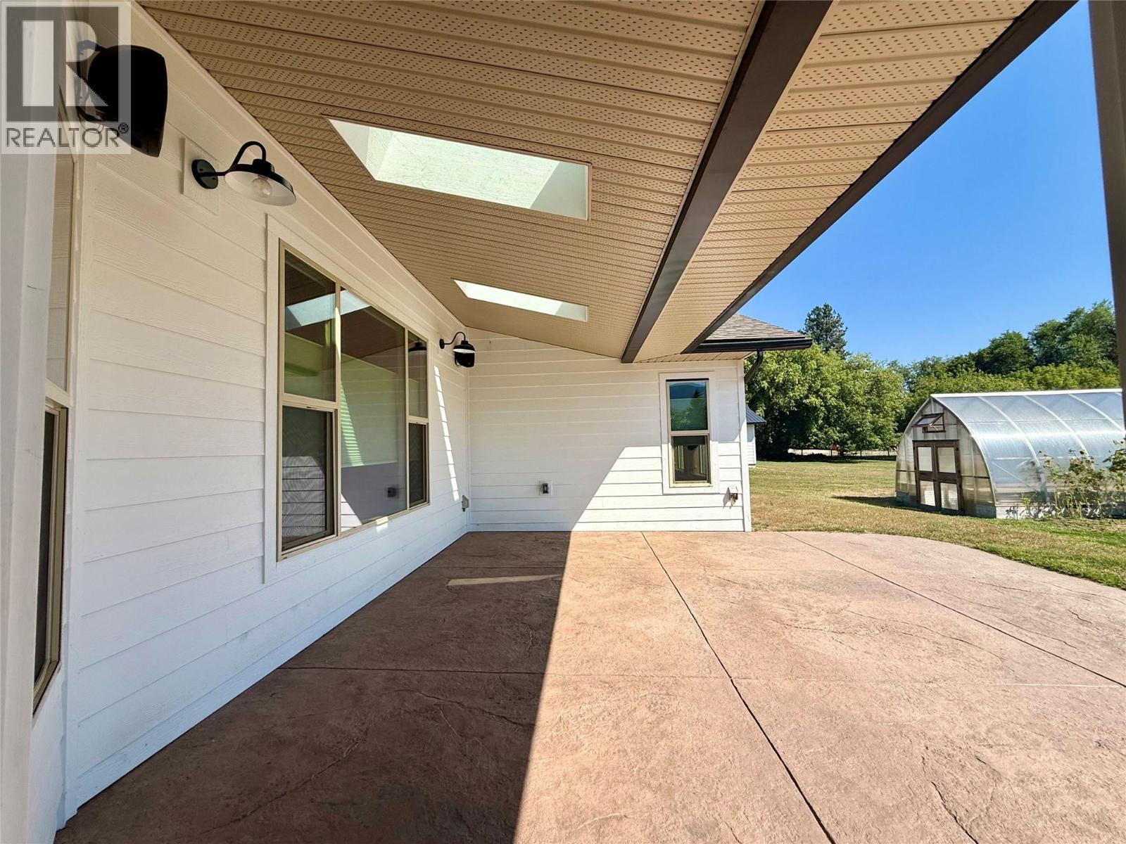 8170 Plotnikoff Road - 40