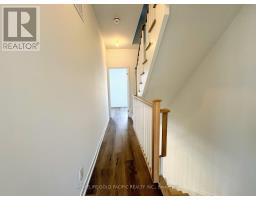 5 Spruce Pines Crescent, Toronto, ON M4A0A9 Photo 18