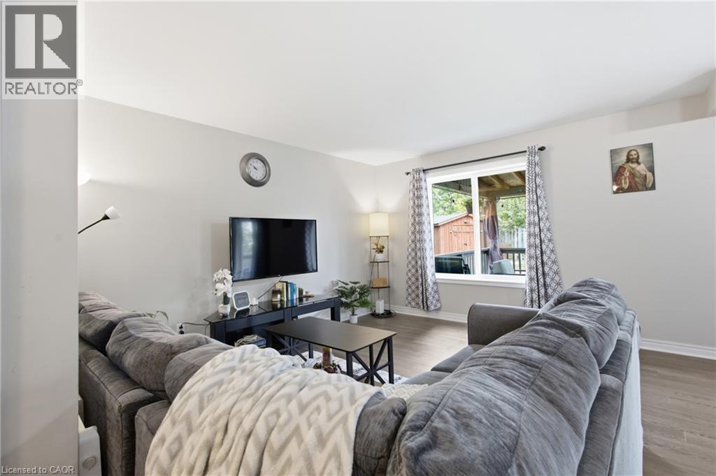 801 HUNTERS GATE Crescent - 15