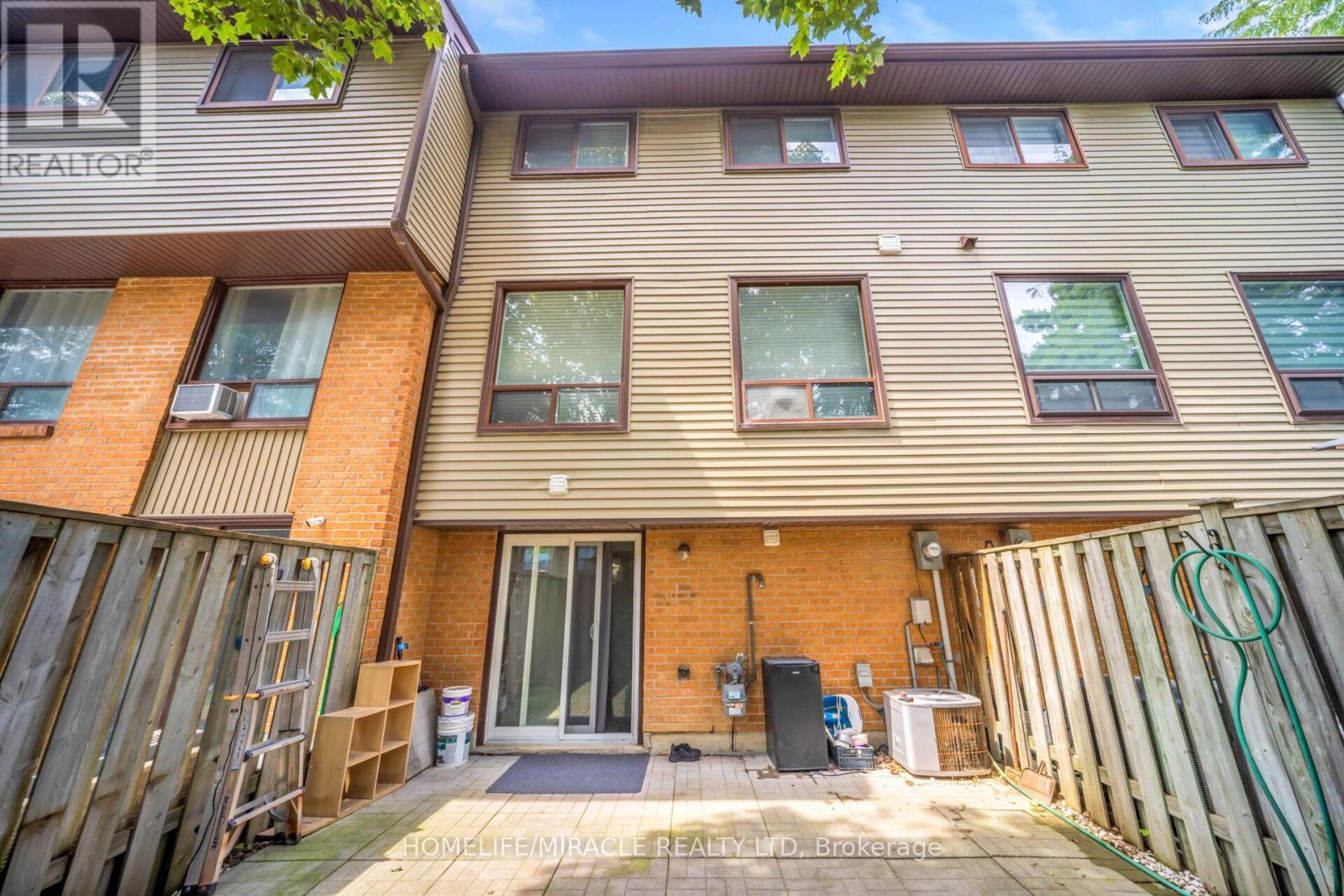 25 CARLETON PLACE - 42