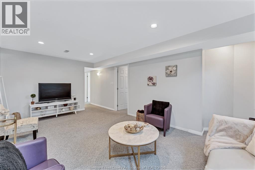 12589 HORWOOD CRESCENT - 24
