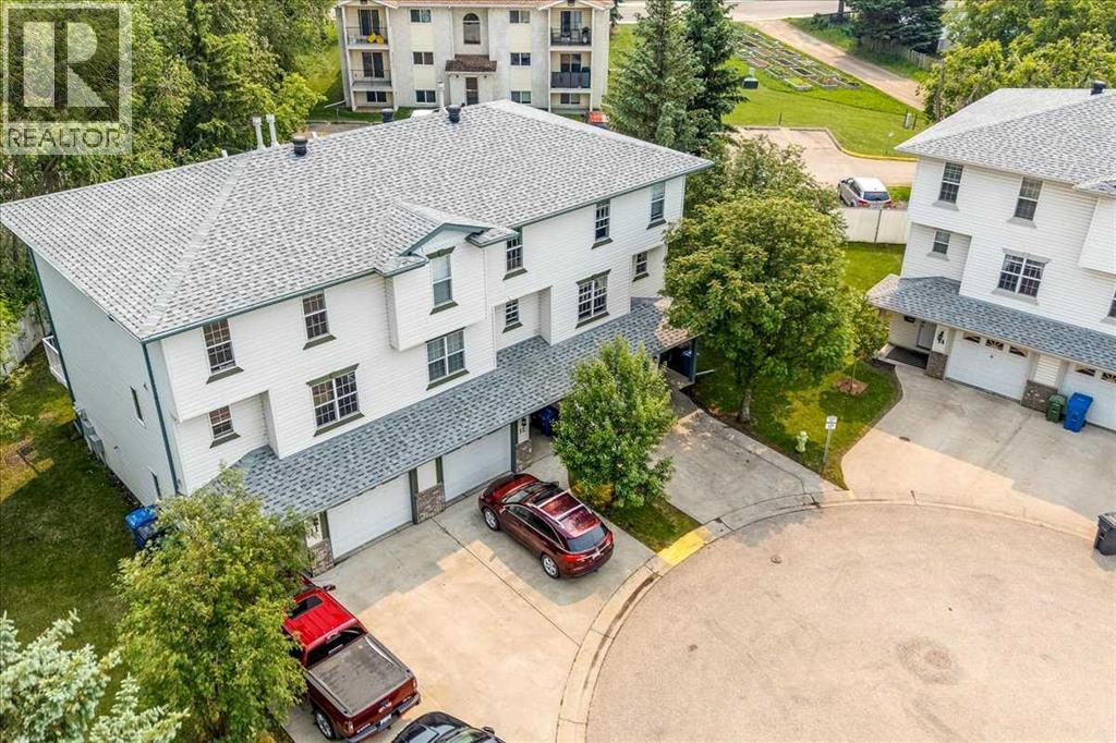 13 Kerry Wood Mews - 40