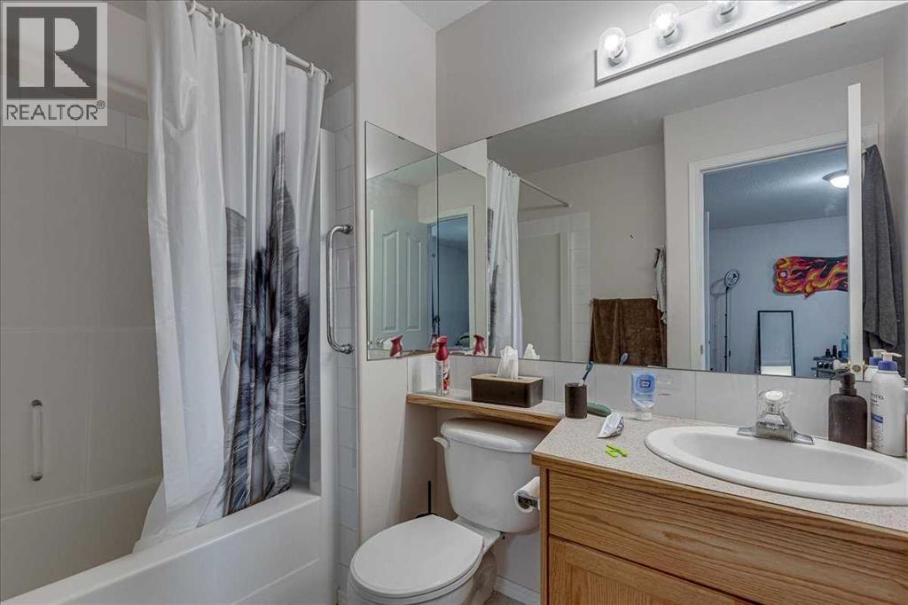 13 Kerry Wood Mews - 26