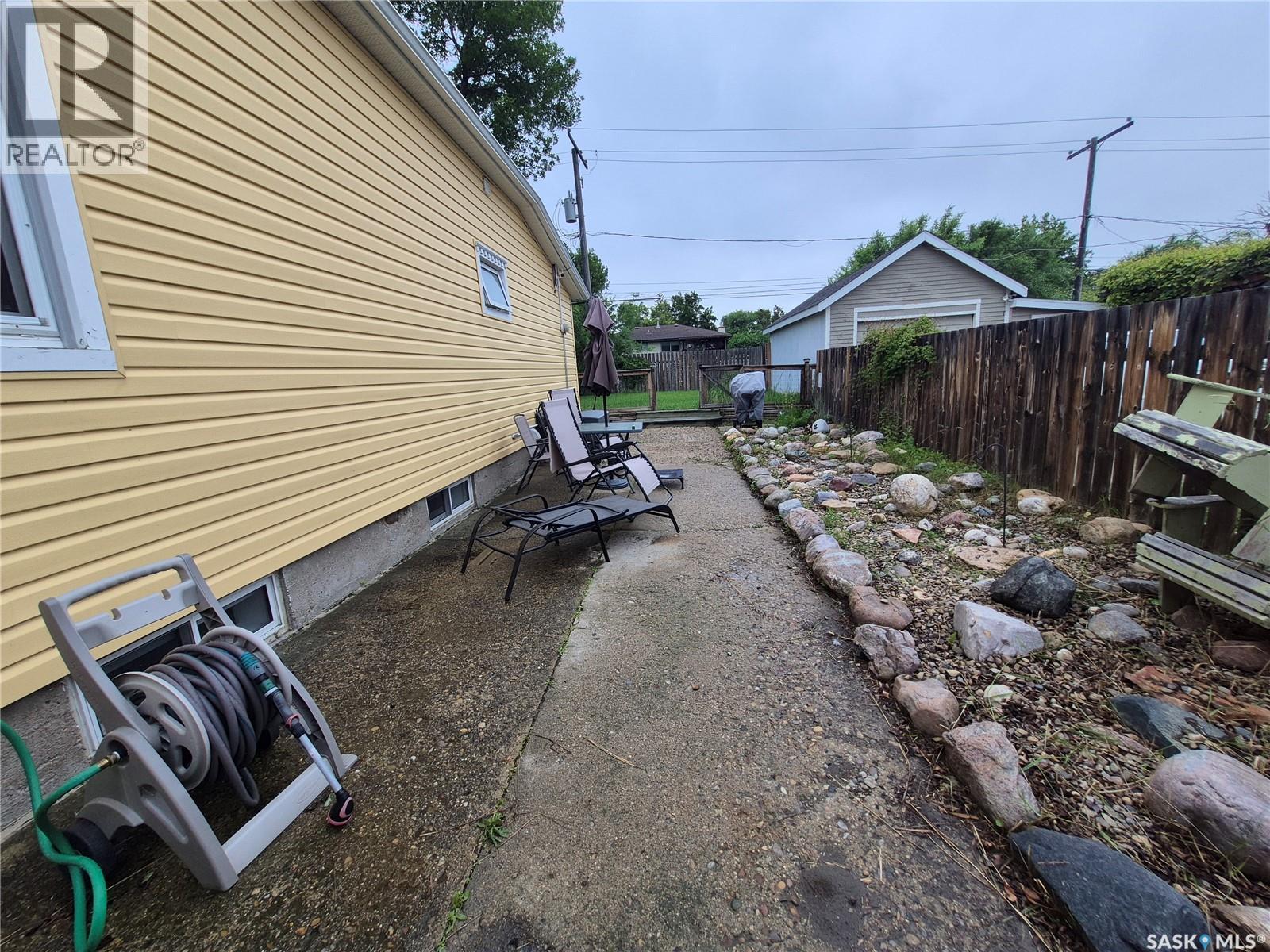 476 9th AVENUE NE - Image 44